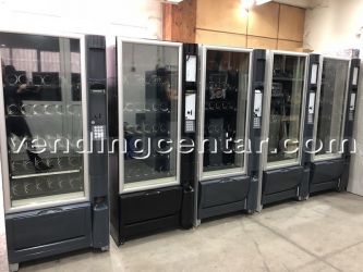 ЦЕНА; 2600 ЛВ. Автоматични апарати за пакетирани закуски. Цена: 2600 лв.